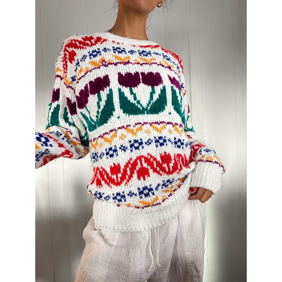Vintage Hand Knit Sweater with Tulips Women's Large - Picture 2 of 6